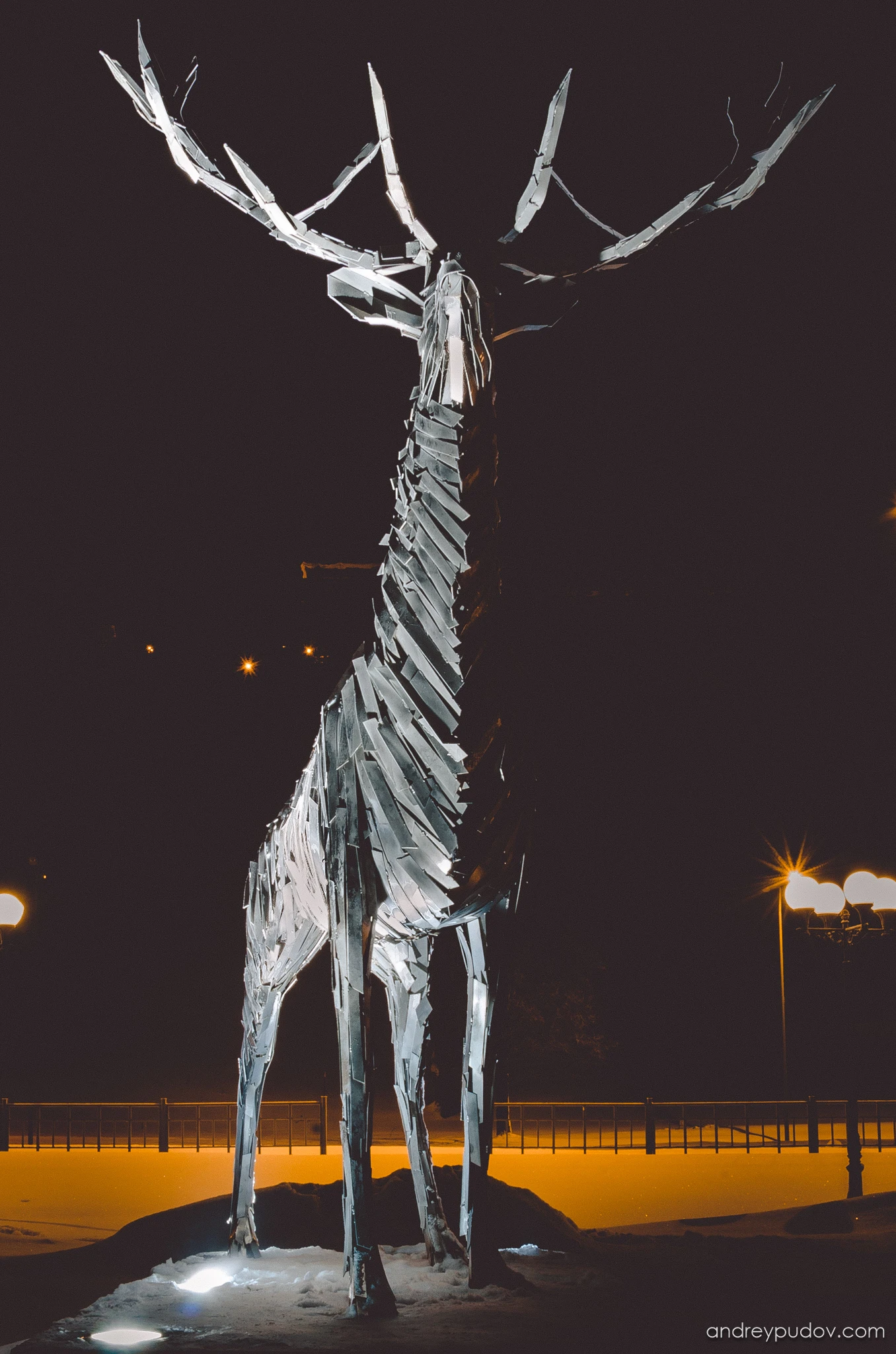 Nizhny Novgorod - Deer Sculpture